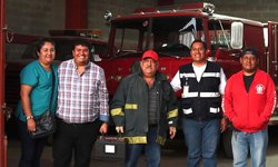 Gobierno Municipal de Cárdenas apoya a bomberos con baterías para vehículos