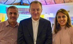 Alcalde de Tamasopo y su esposa se reunieron con representante del Papa en México