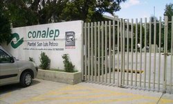 Aplican examen de admisión para ingresar al CONALEP