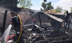 Incendio arrasa vivienda y deja en la calle a Familia